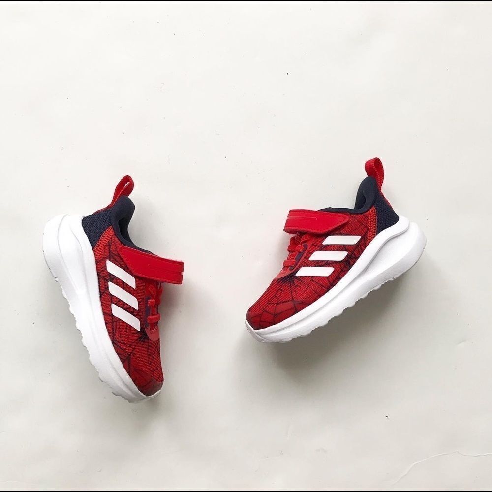 Adidas X Marvel NWOT Spider-Man fortarun sneakers size 5